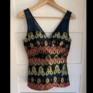 Anthropologie brand HD in Paris Jacquard Yama metallic peplum top. Size 0